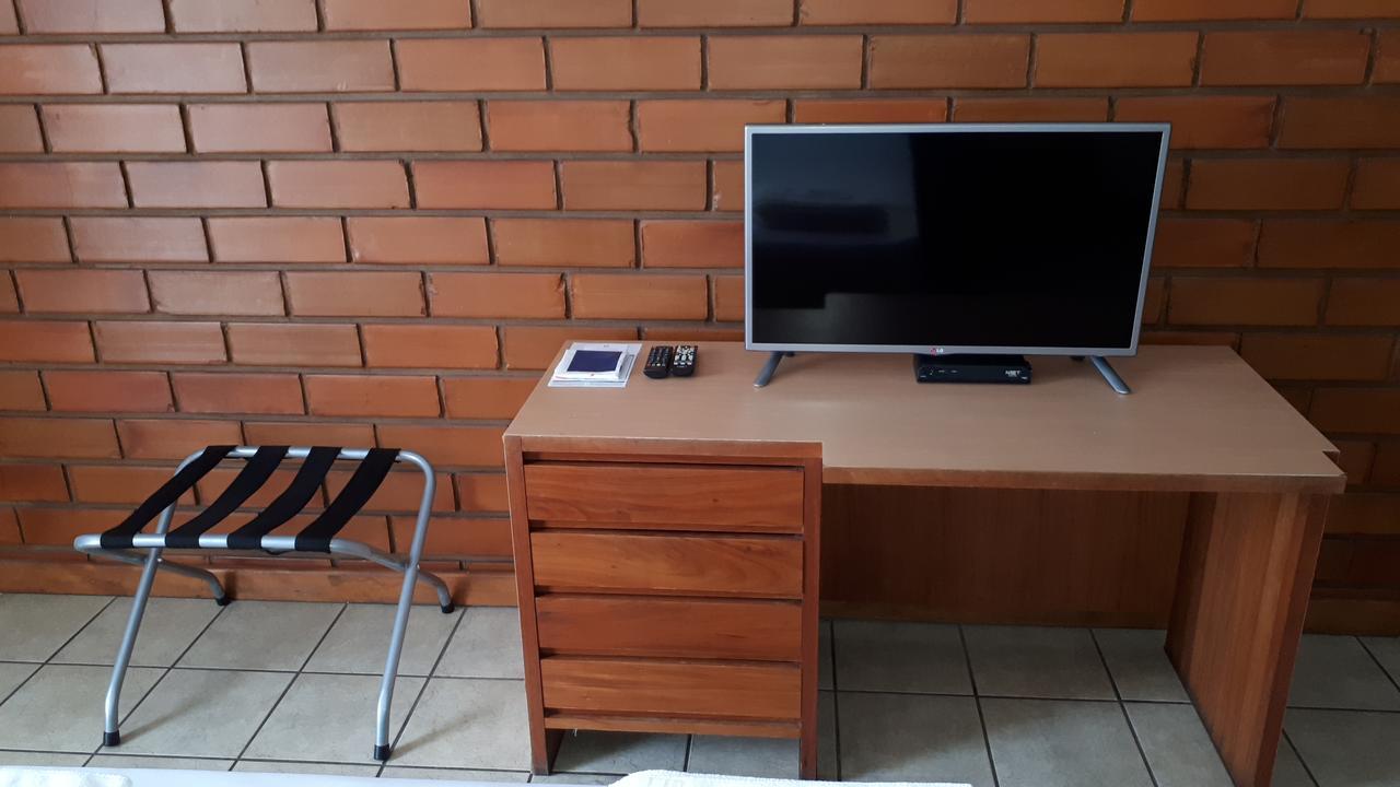 Hotel Sol Da Praia Vitória Екстериор снимка